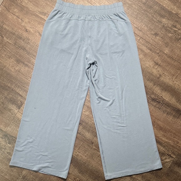 lululemon athletica Light Blue Wide-Leg Women's Casual Pants - Picture 8 of 13
